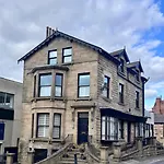 2-bed With Balcony & Parking Appartement *