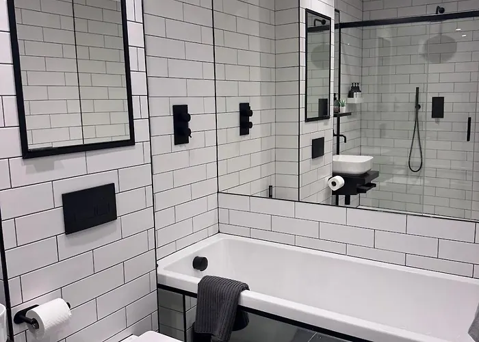 Lägenhet 2-bed With Balcony & Parking Harrogate